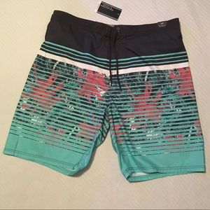 NWT Roundtree & Yorke Tall Man Swimwear Size 2XT